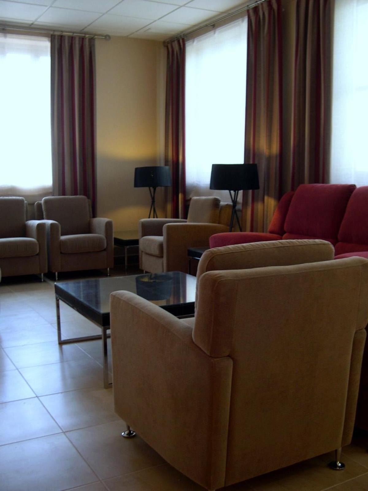 Confluent Health Resort Cofrentes Bagian luar foto