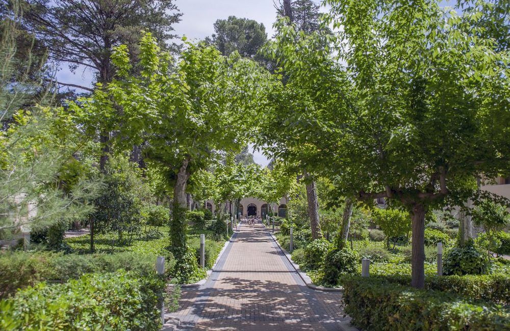 Confluent Health Resort Cofrentes Bagian luar foto